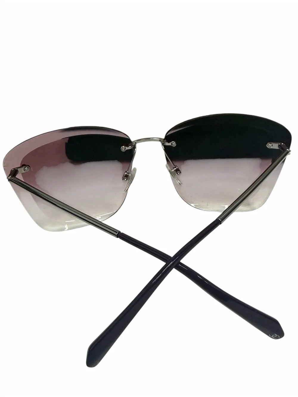CHANEL authentic 4221